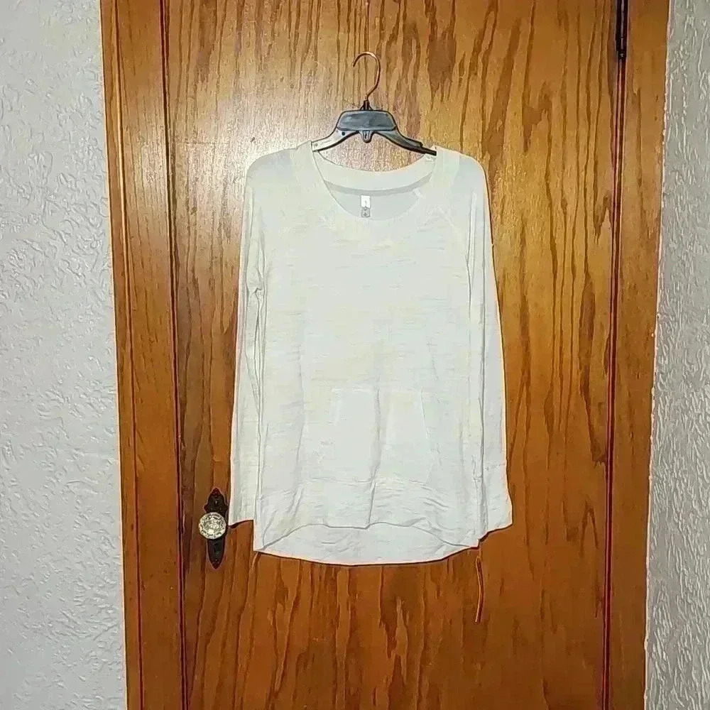 Mta scoop neck tunic